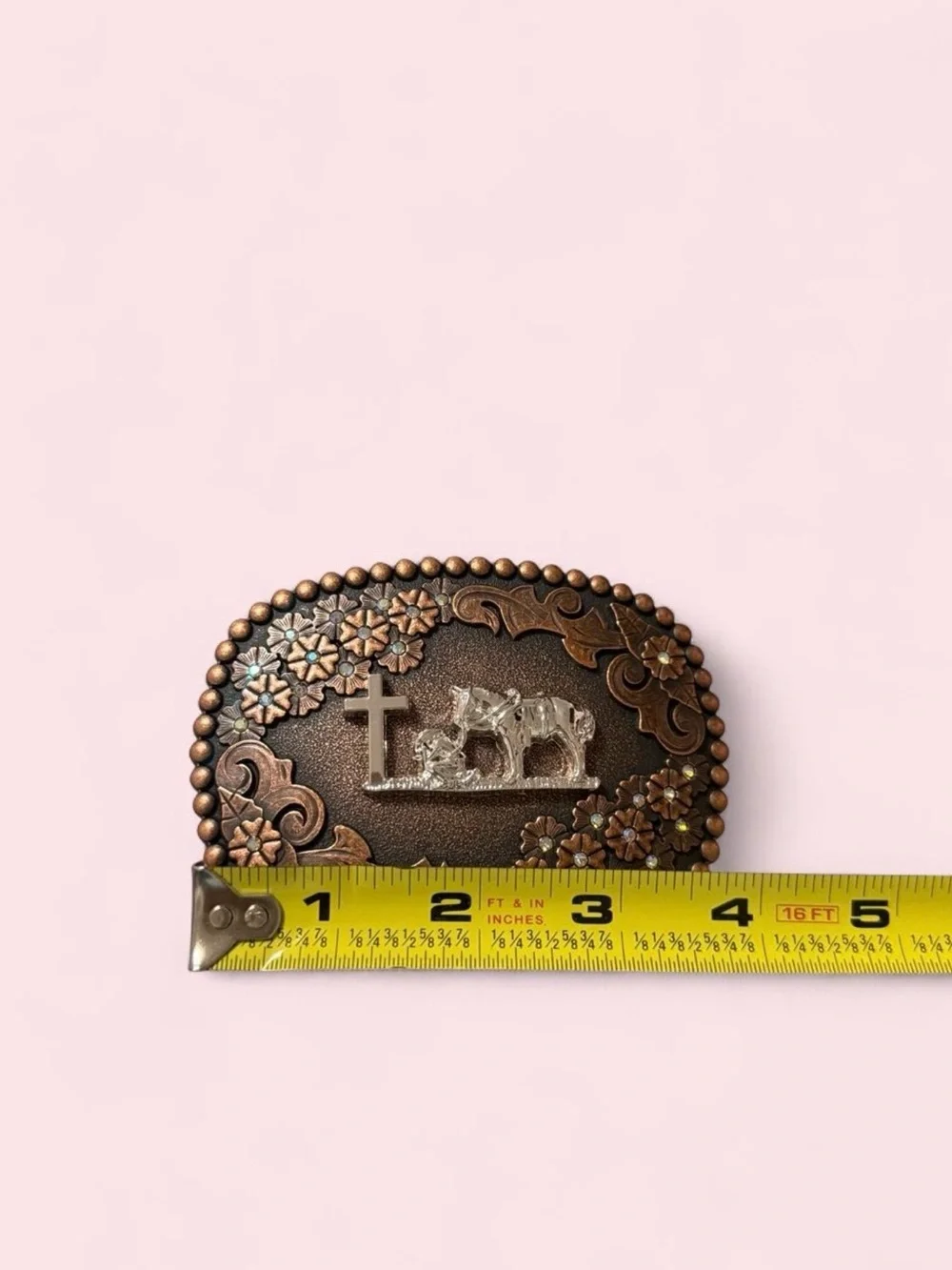 Vintage-Inspired Oval Floral Cross & Horse Belt Buckle - Copper Tone